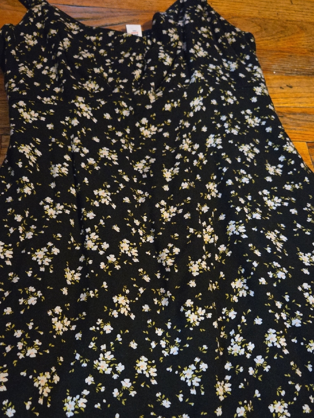 Old Navy Dress - Picture 3 of 7